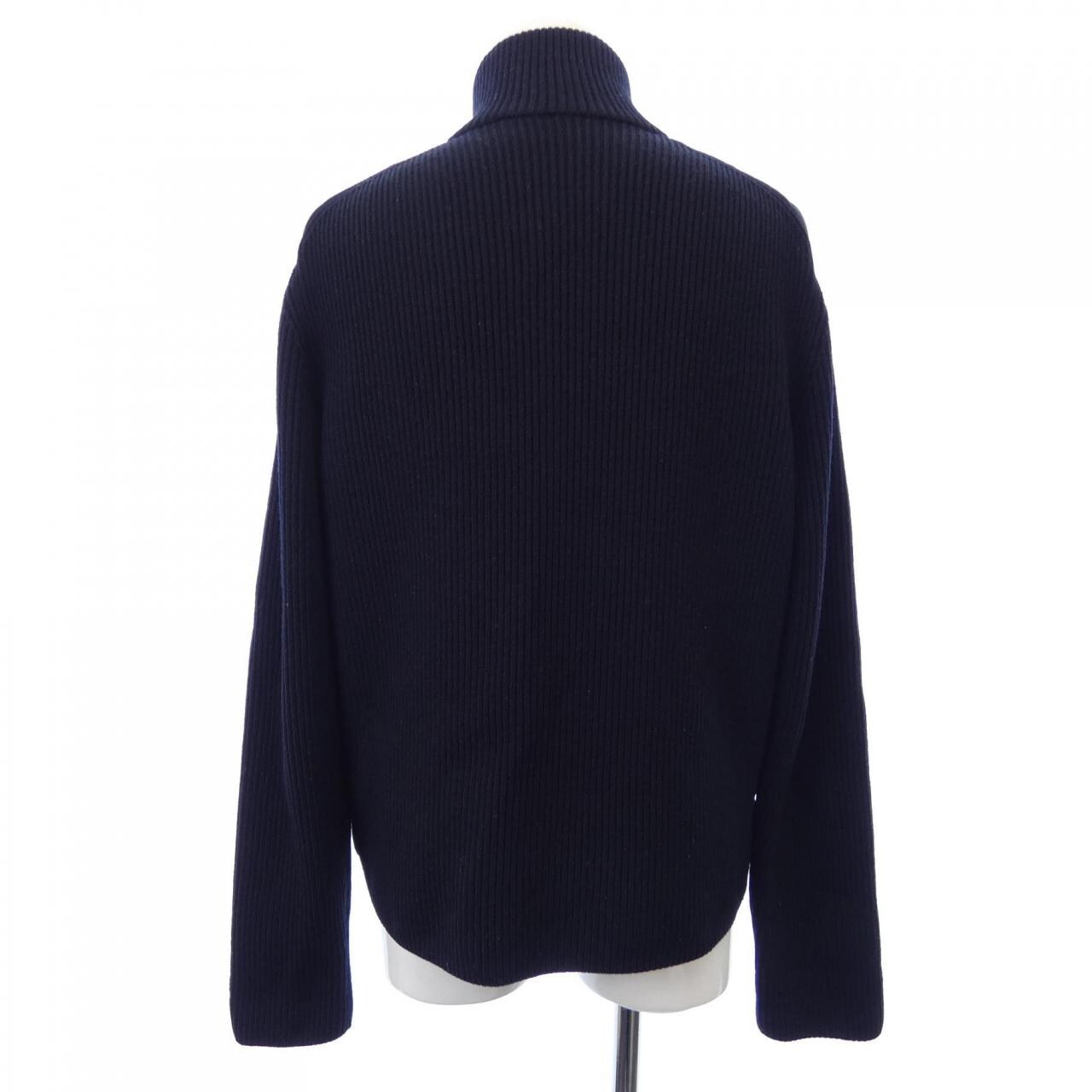 モンクレール MONCLER ダウンジャケット
