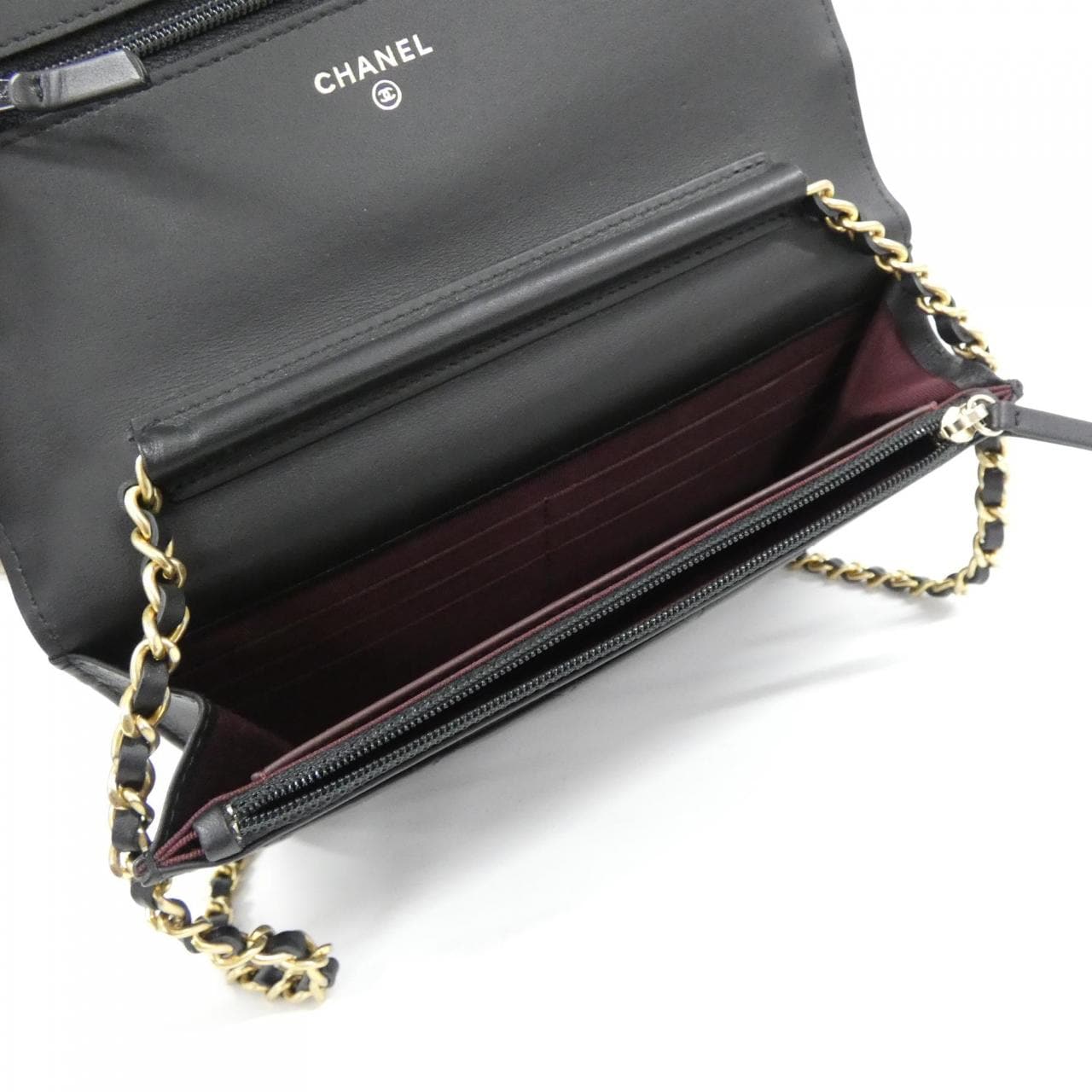 シャネル チェーンウォレット