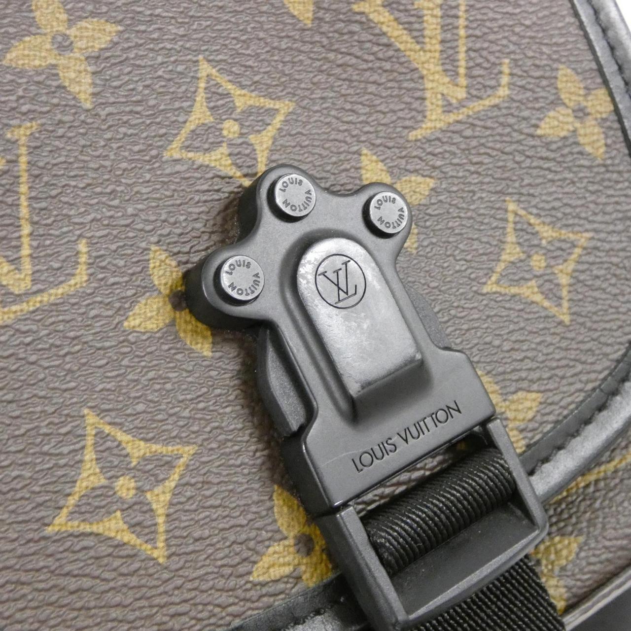 ルイヴィトン モノグラム マカサー クエスト メッセンジャー M46973 ショルダーバッグ