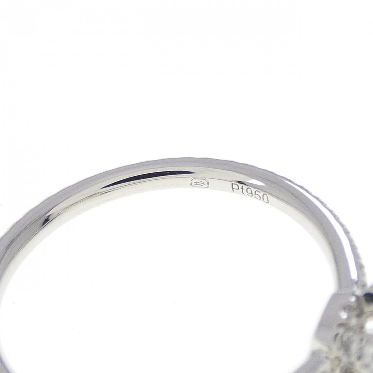 ハリーウィンストン マイクロパヴェ リング 1.06CT F VS1