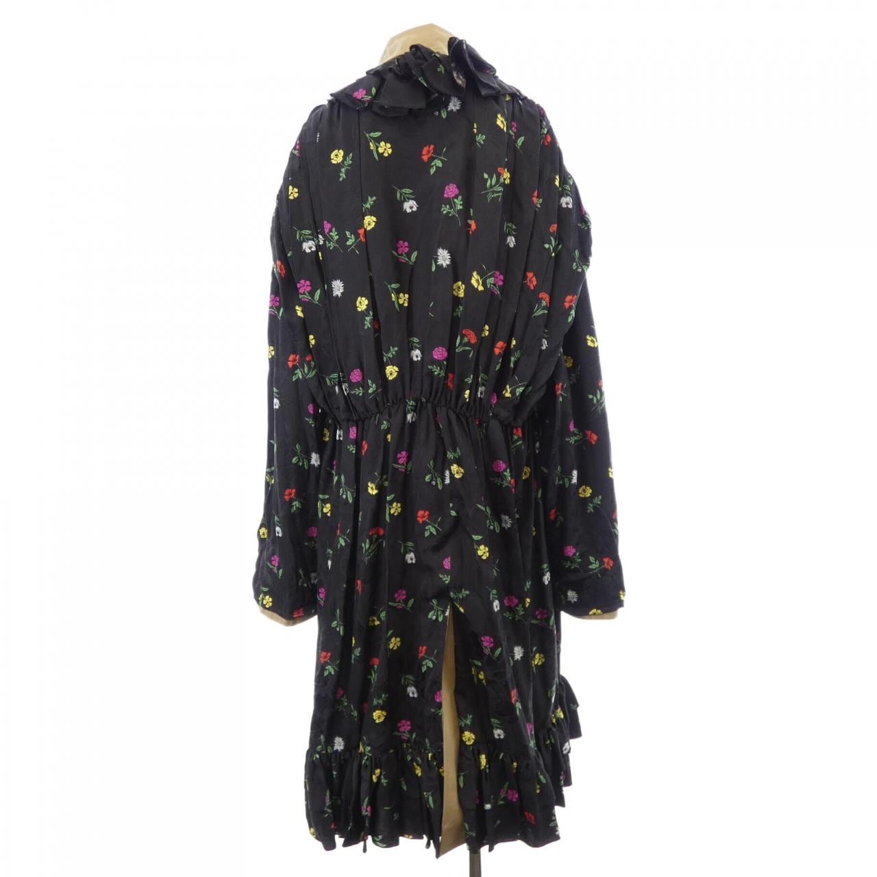 バレンシアガ BALENCIAGA 681641 TLLA3 コート