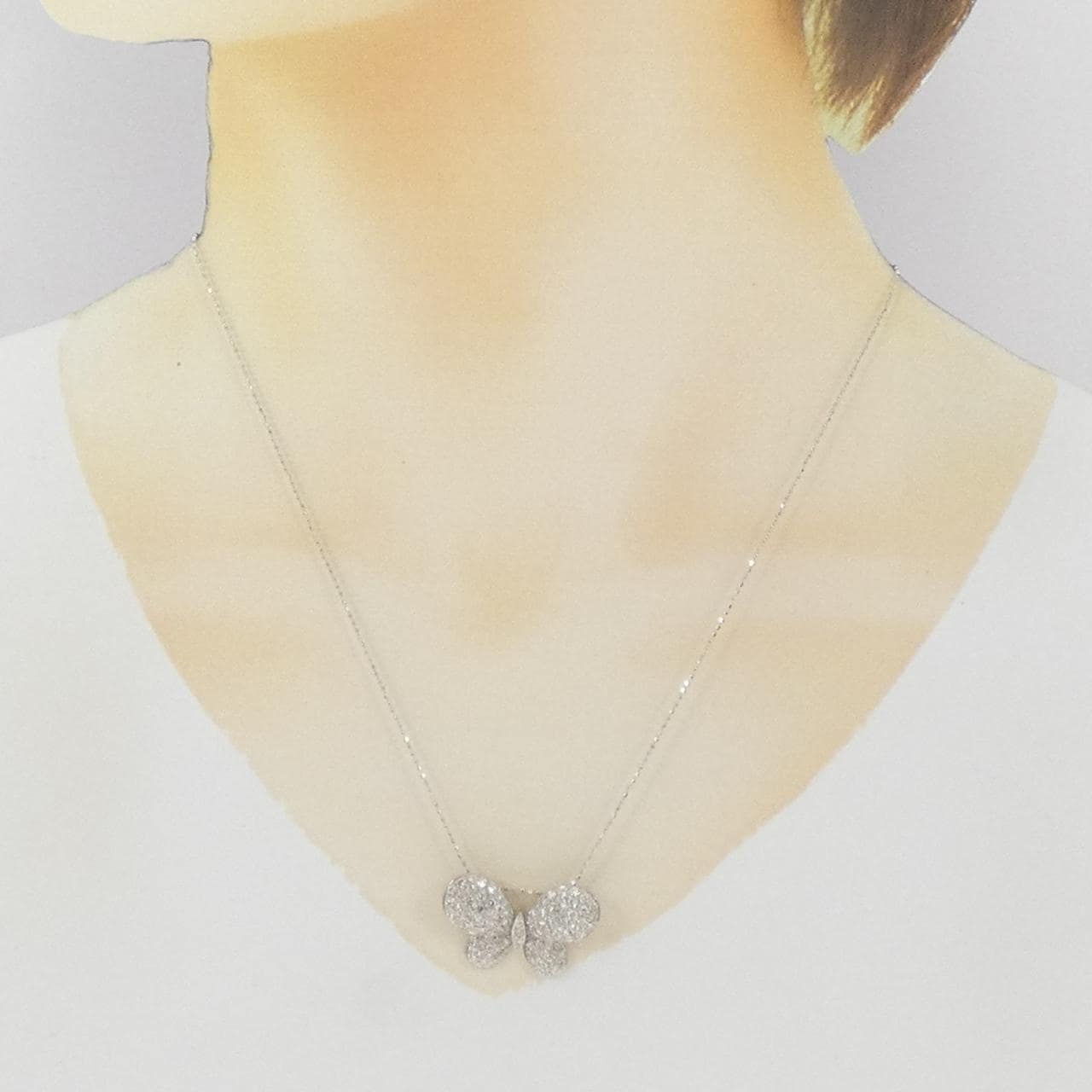 K18WG バタフライ パヴェ ダイヤモンド ネックレス 1.41CT