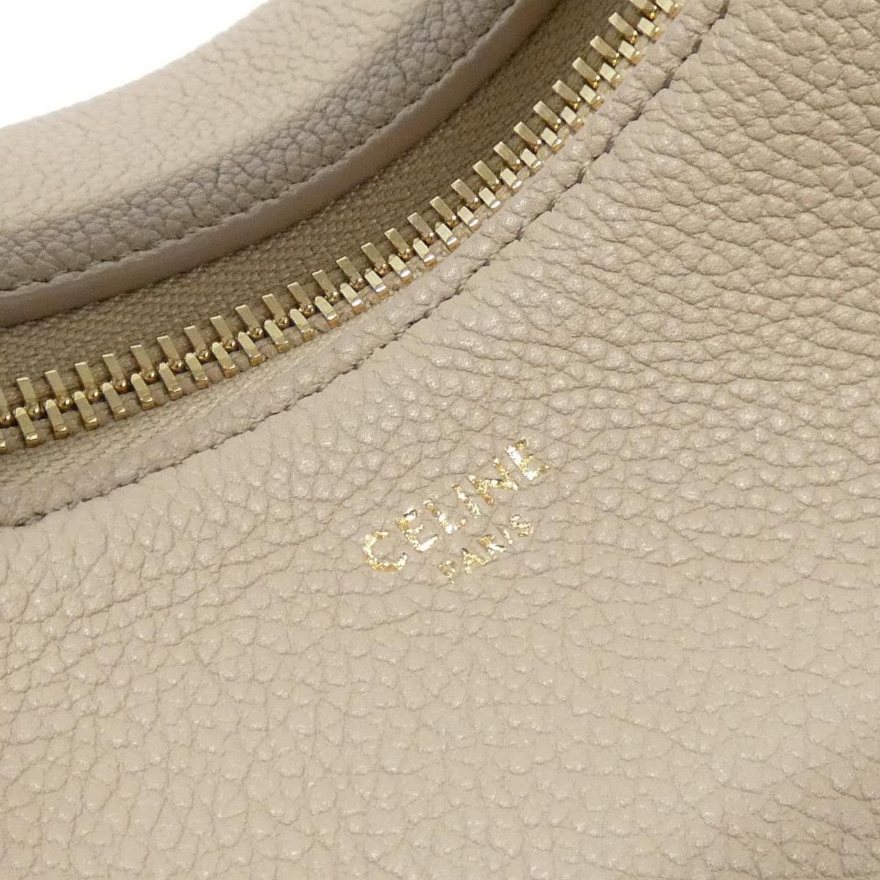 【新品】セリーヌ ティーン ルル 120723ENY バッグ