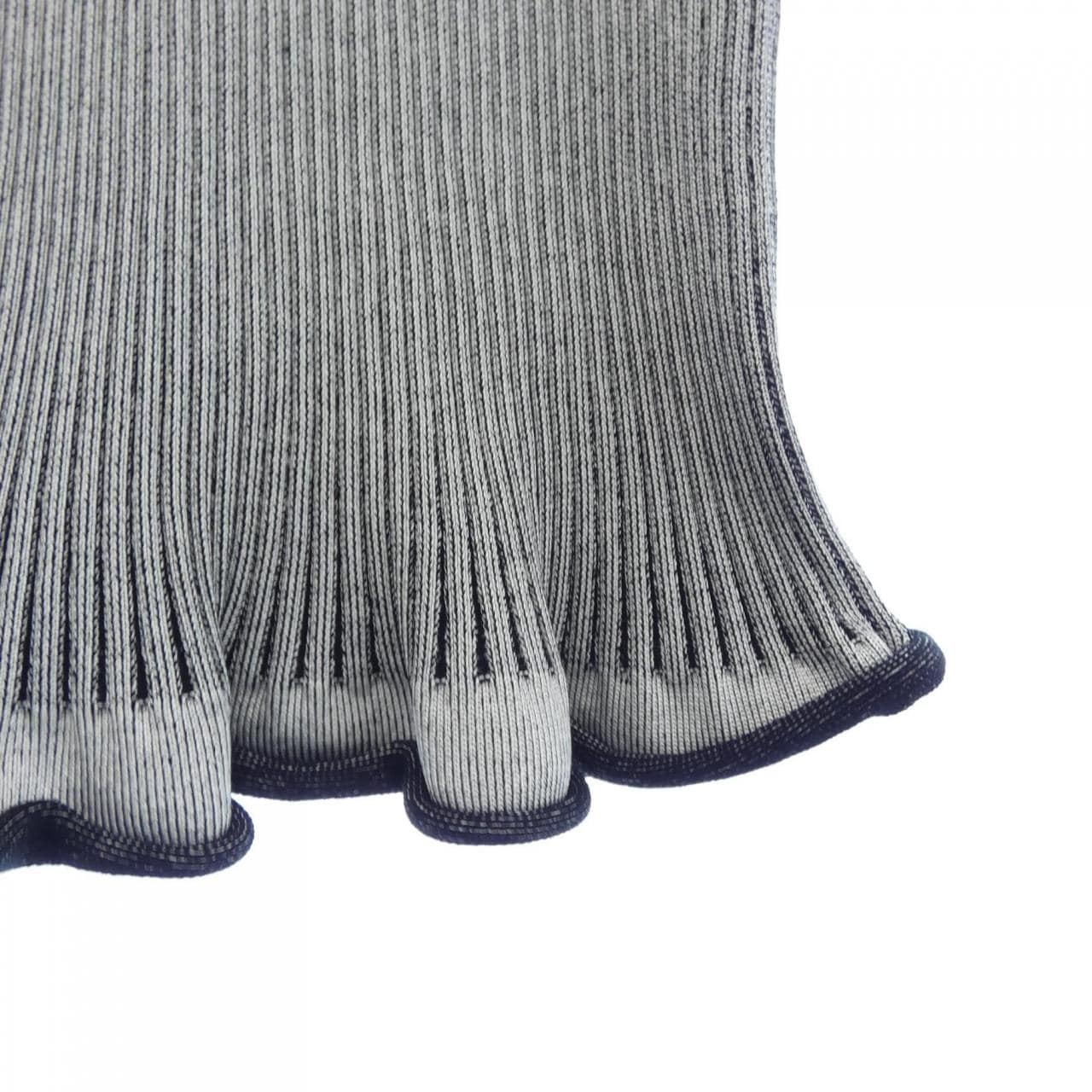 ルイヴィトン LOUIS VUITTON リブドニットトランペットヘム FMKZ98LJ3 スカート