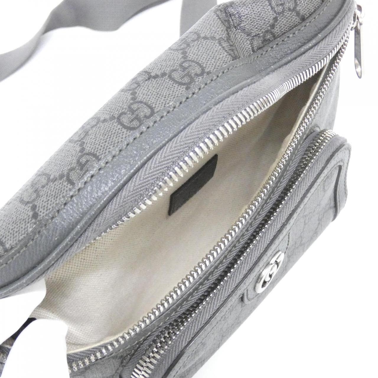 グッチ OPHIDIA 733868 UULHK バッグ