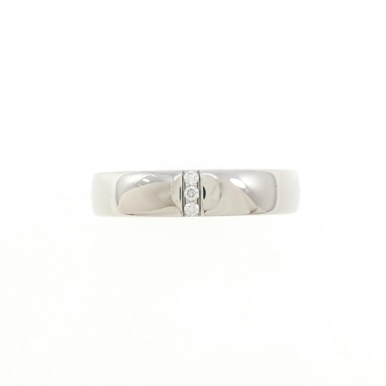 ハリーウィンストン スリーストーン リング