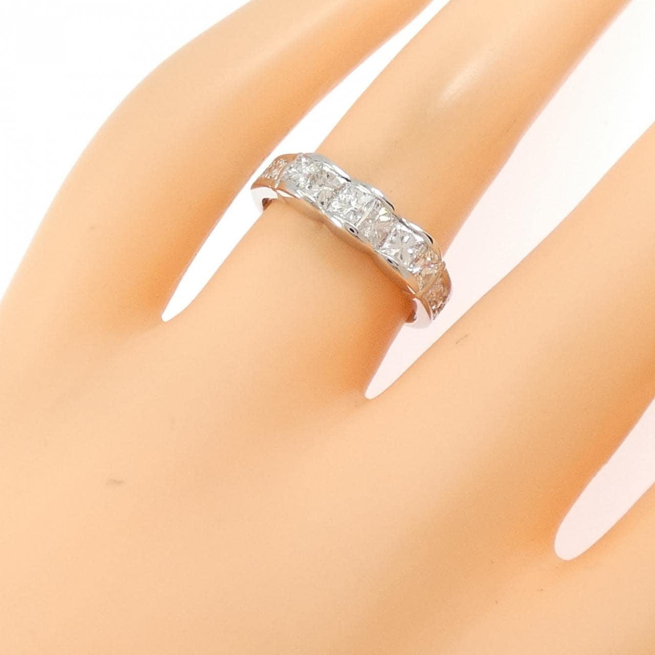 PT900 ダイヤモンド リング 1.05CT