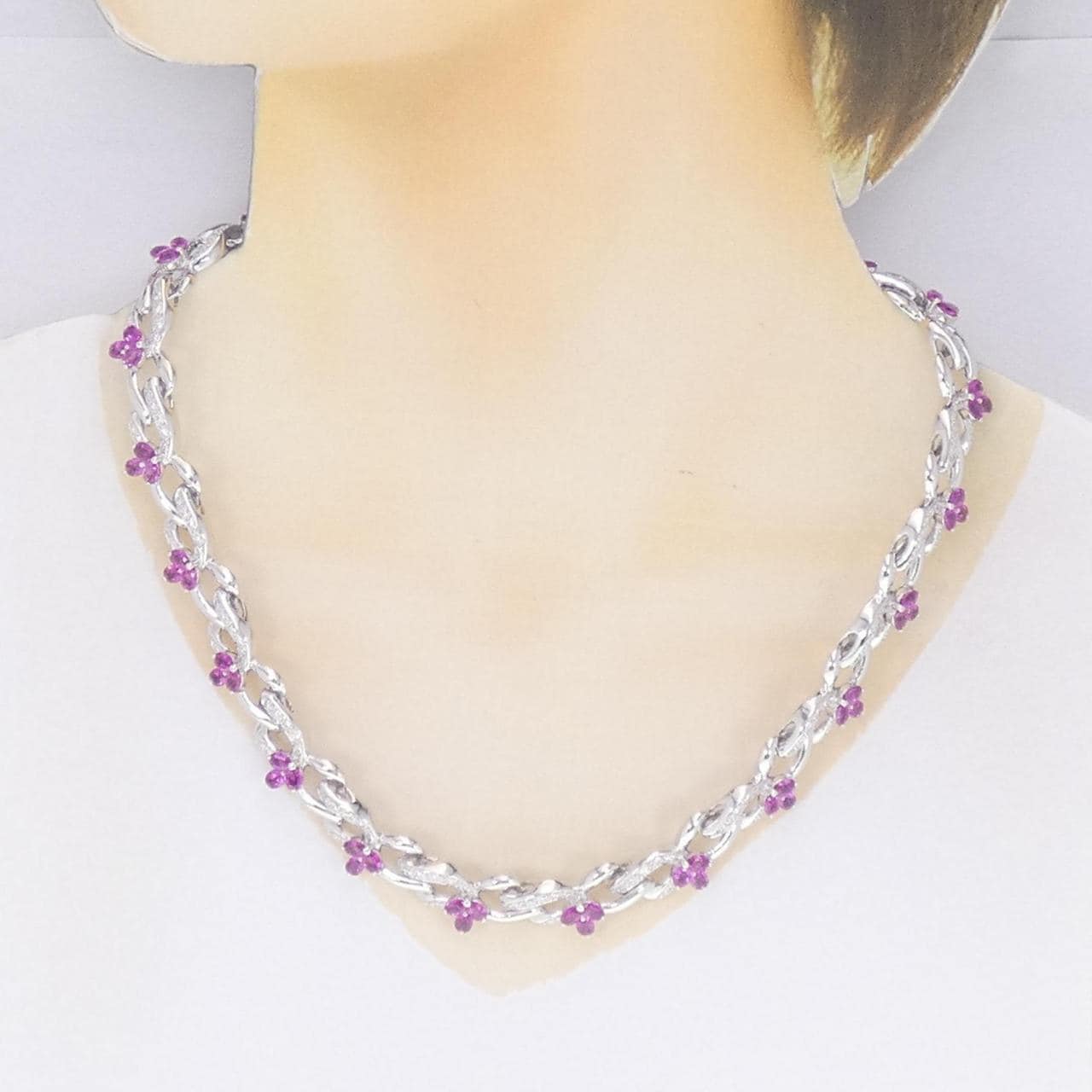 Junet Flower Ruby Necklace 15.85CT
