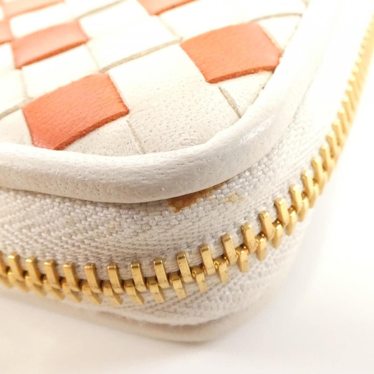 BOTTEGA VENETA INCASE