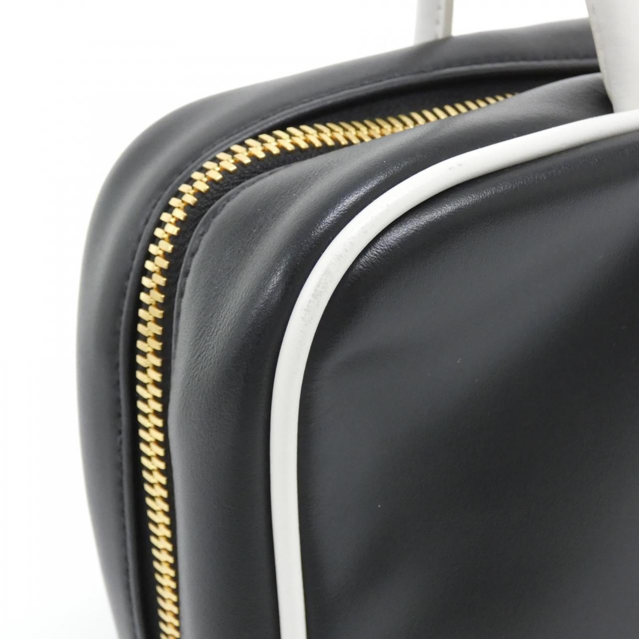 ミュウミュウ 5BB172 ショルダーバッグ