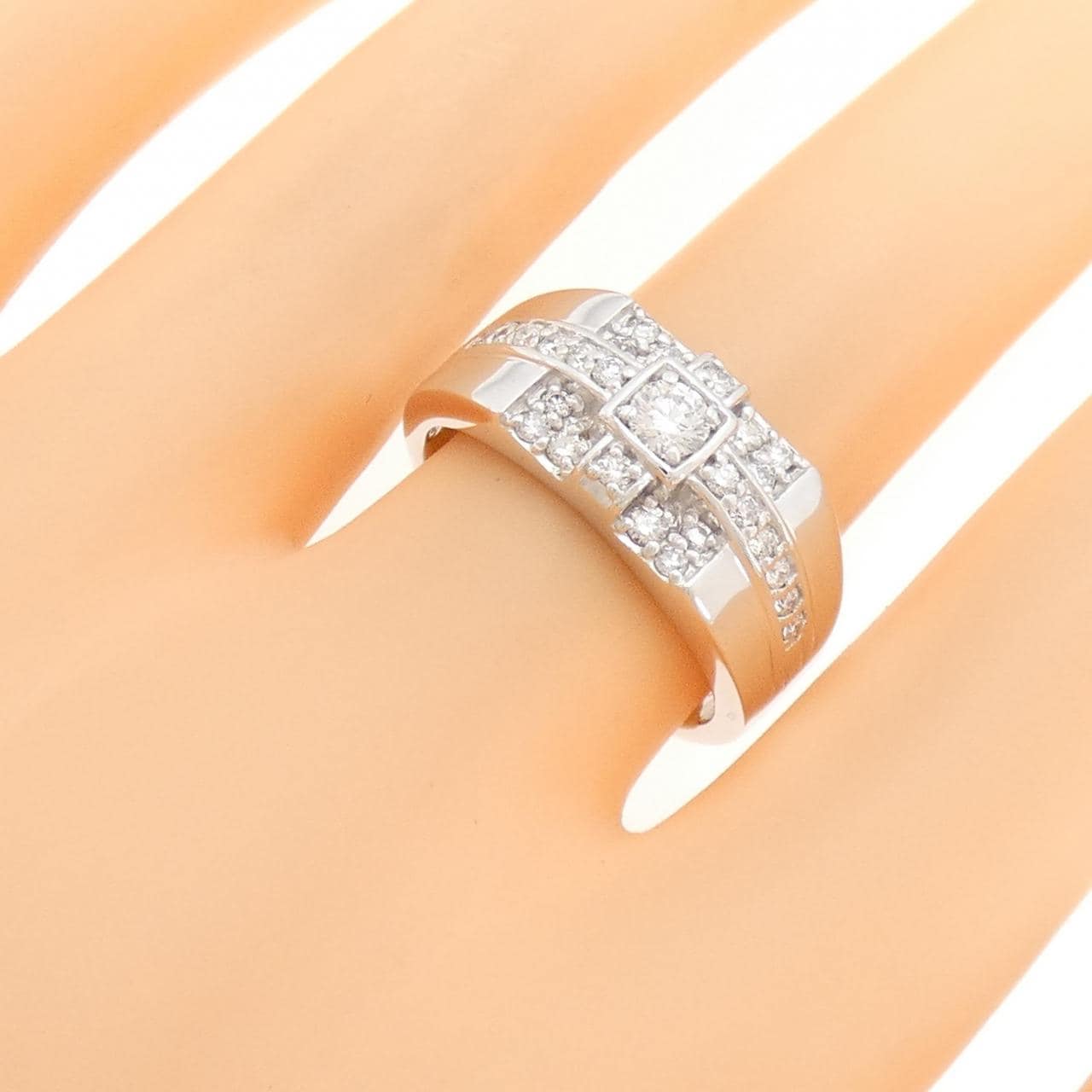 K18WG ダイヤモンド リング 0.54CT