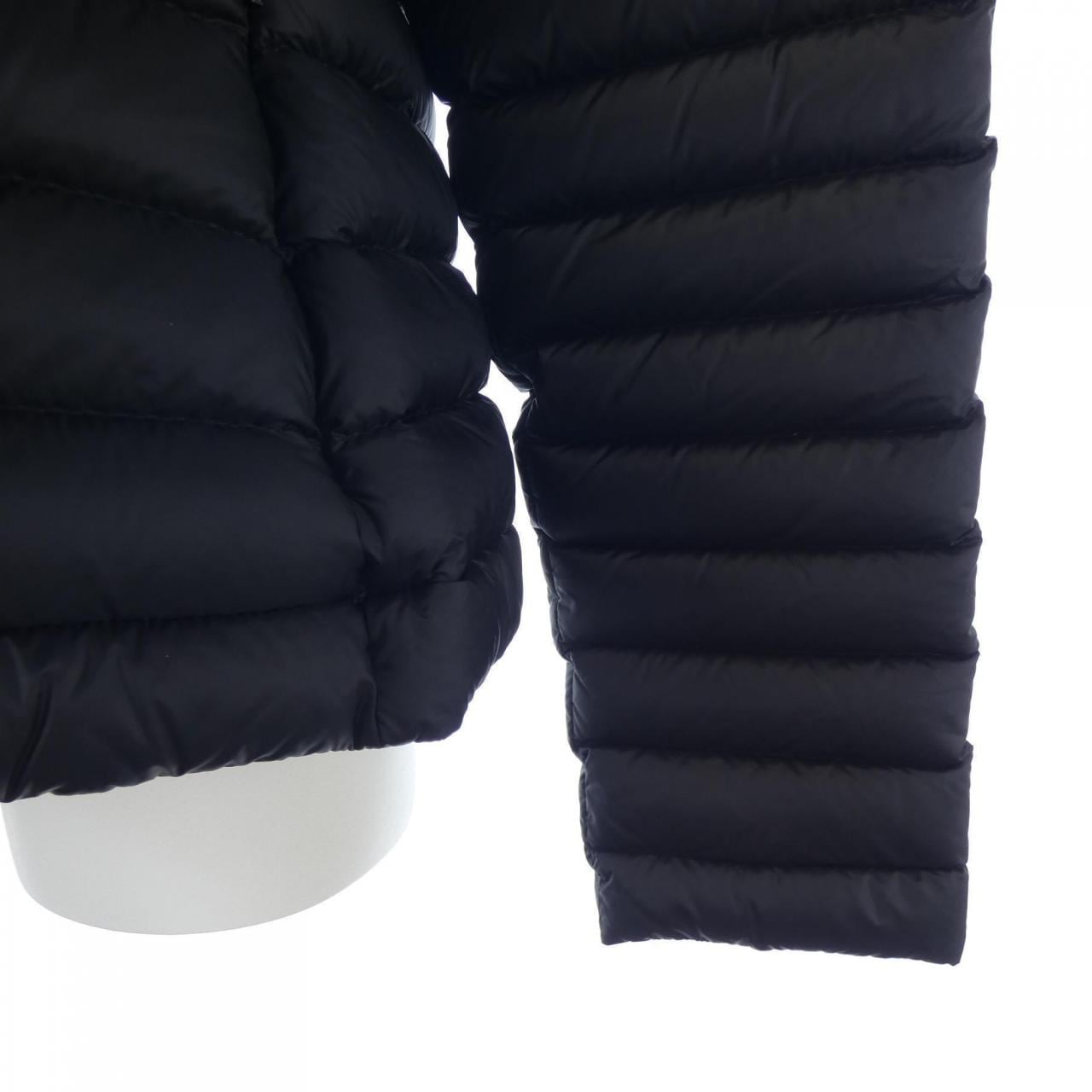 モンクレール MONCLER IGE ダウンジャケット