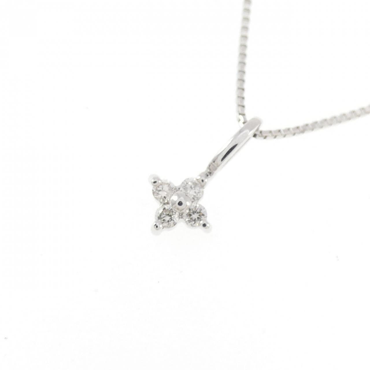 K18WG フラワー ダイヤモンド ネックレス 0.05CT