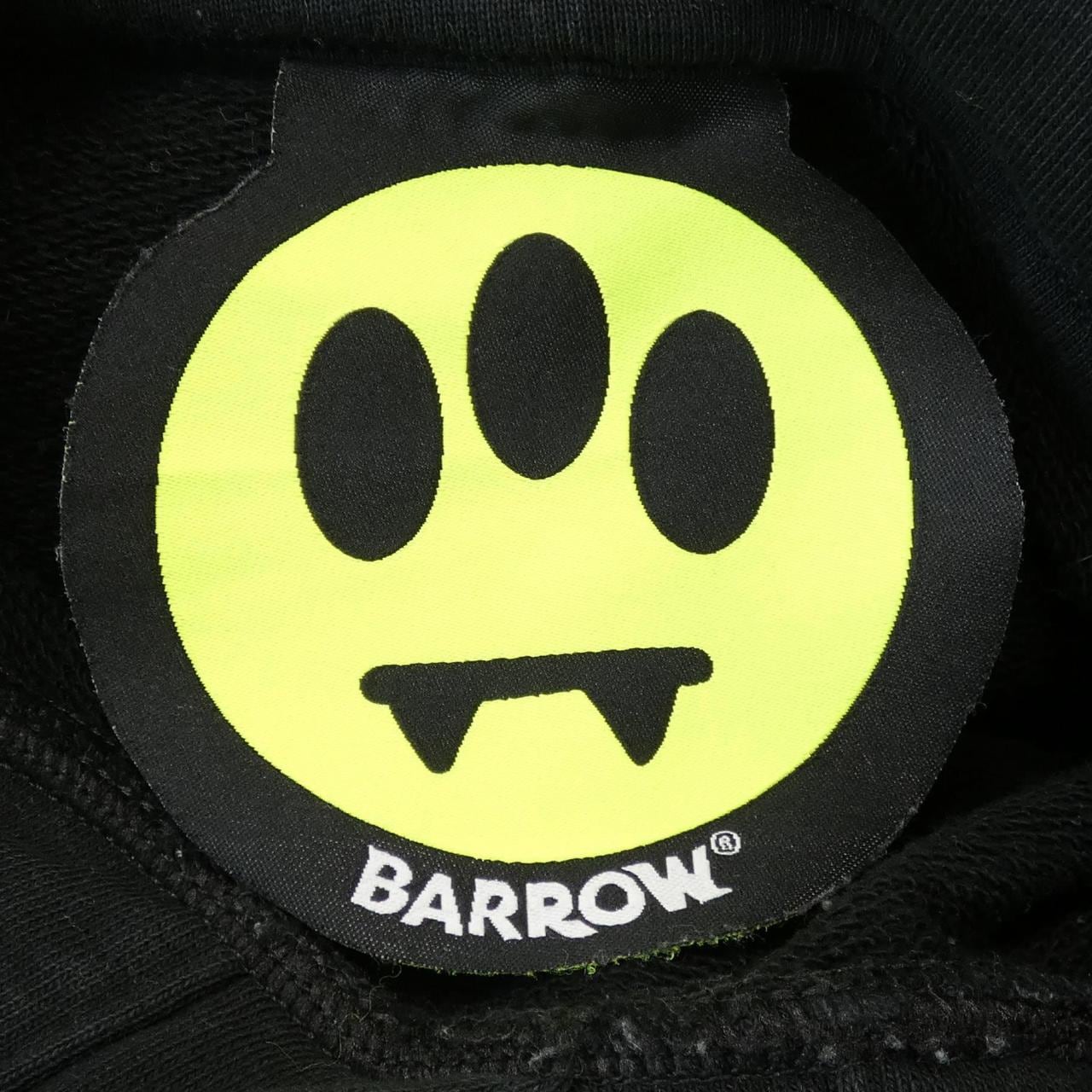 BARROW パーカー