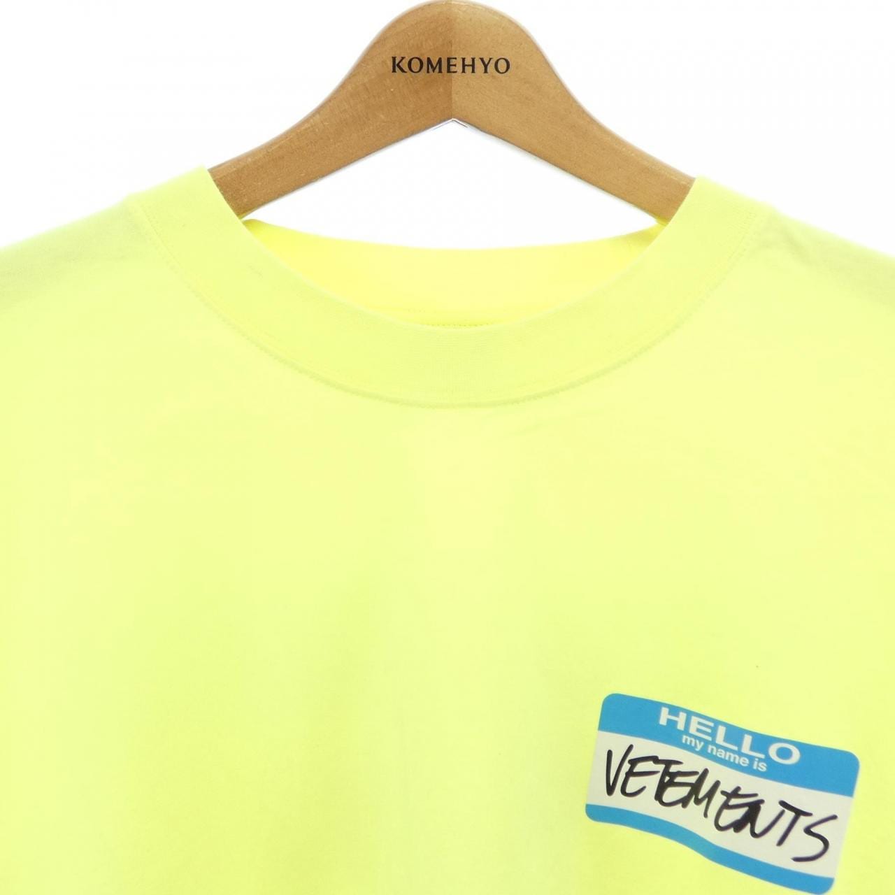 ヴェトモン VETEMENTS UE64TR130Y UNISEX Tシャツ