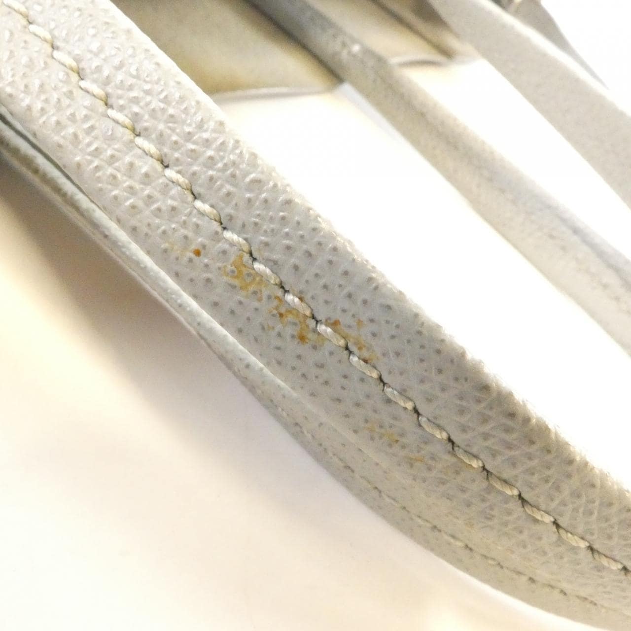 セリーヌ バーティカル カバ スモール 176183XBA バッグ