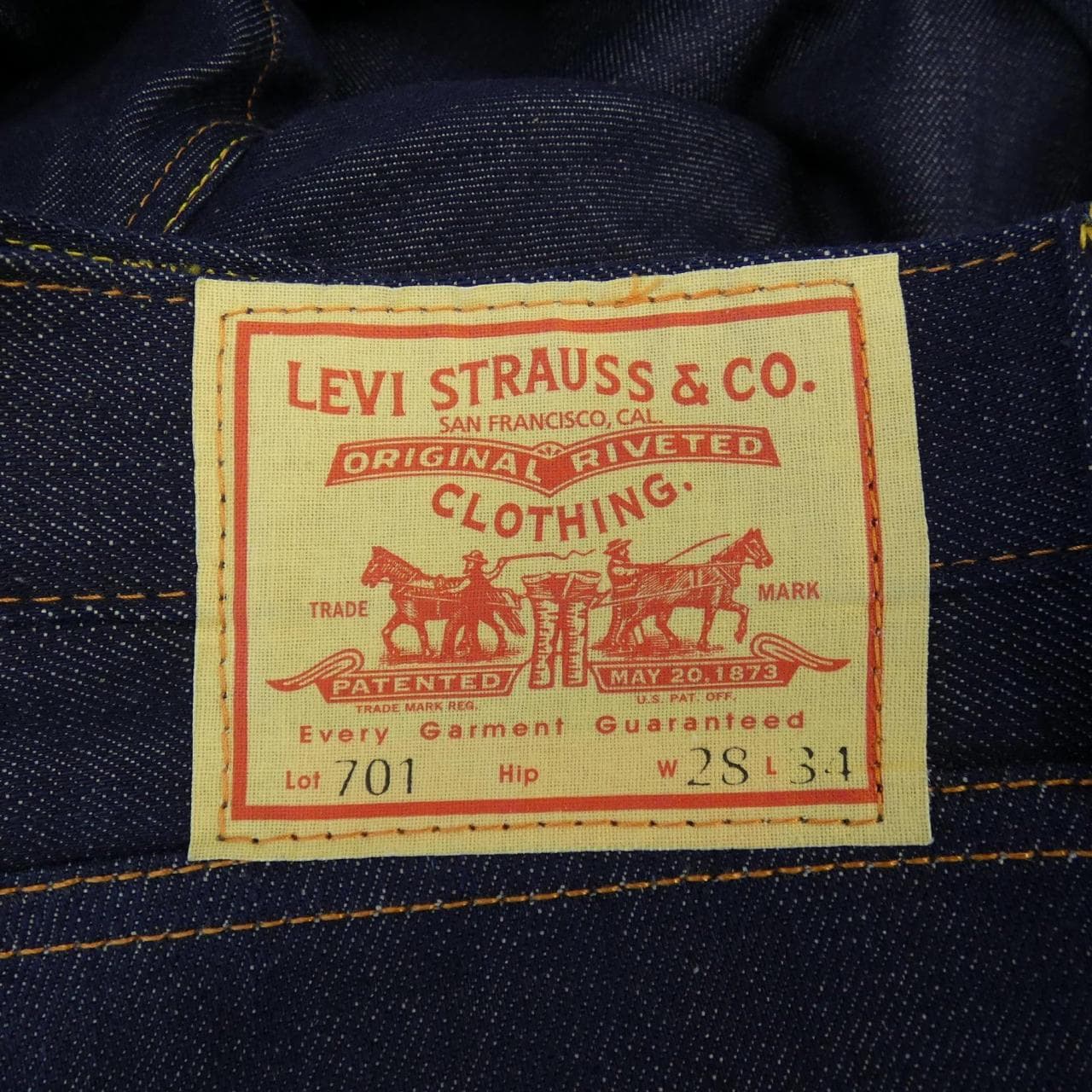 リーバイス LEVI'S ジーンズ