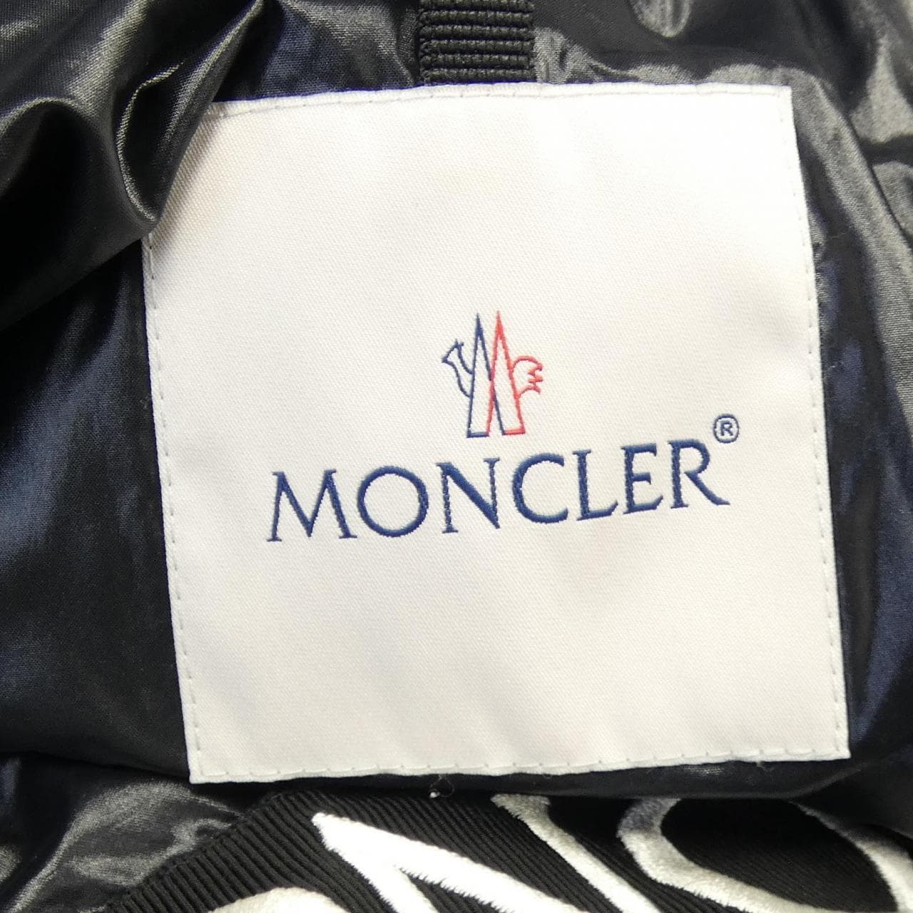モンクレール MONCLER MONTCLA ダウンジャケット