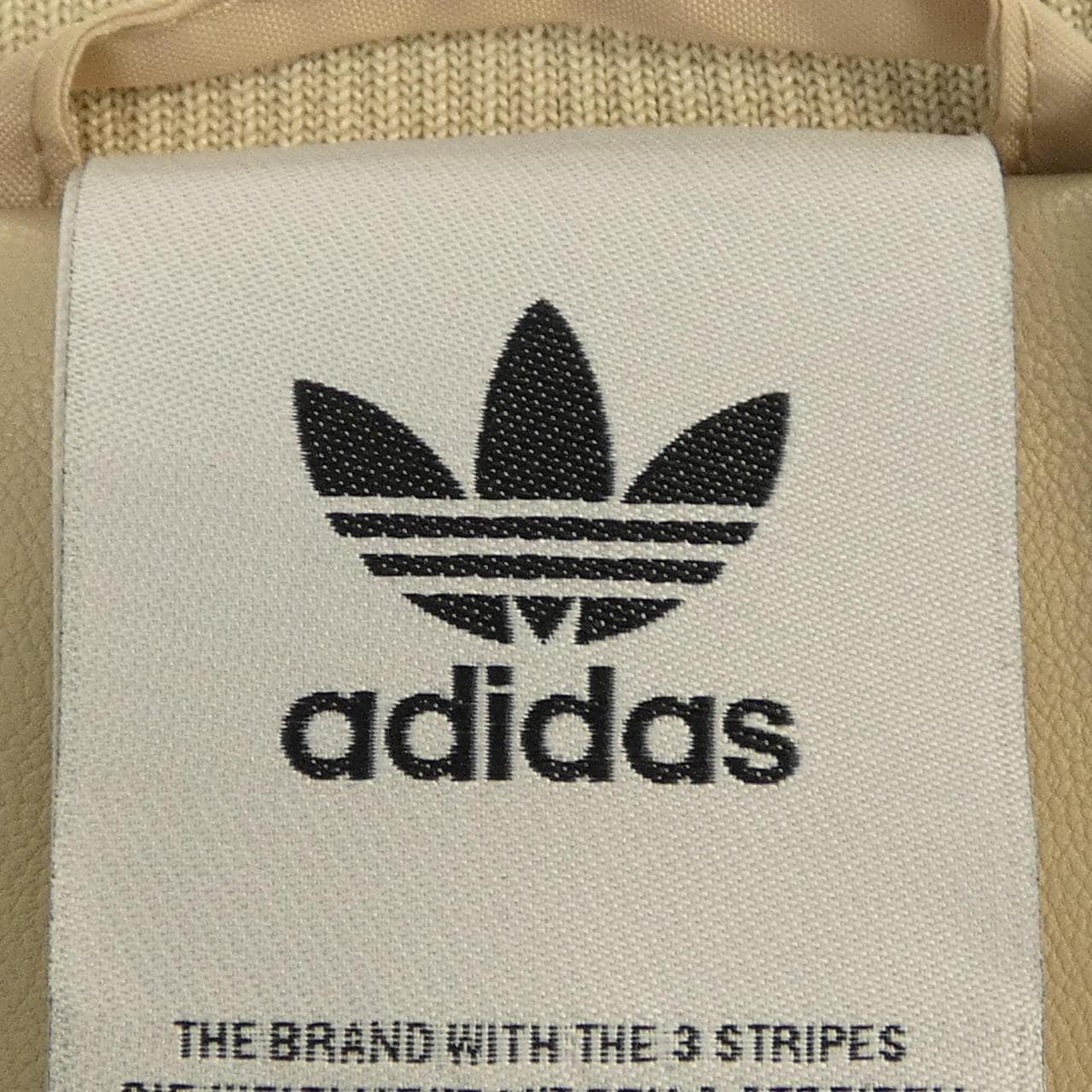 アディダス ADIDAS IZ4036 ブルゾン