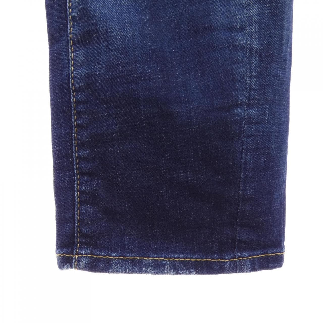 ディースクエアード DSQUARED2 S74LB1495 ジーンズ