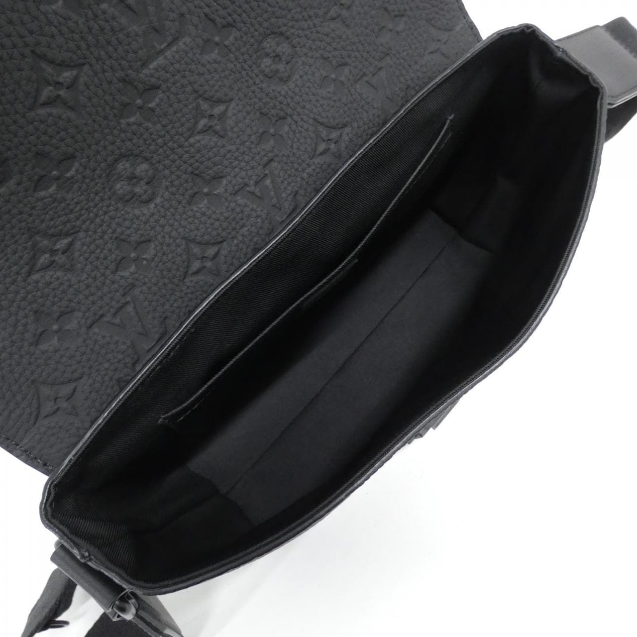 LOUIS VUITTON Taurillon Monogram S 斗篷邮差包 M23741 单肩包