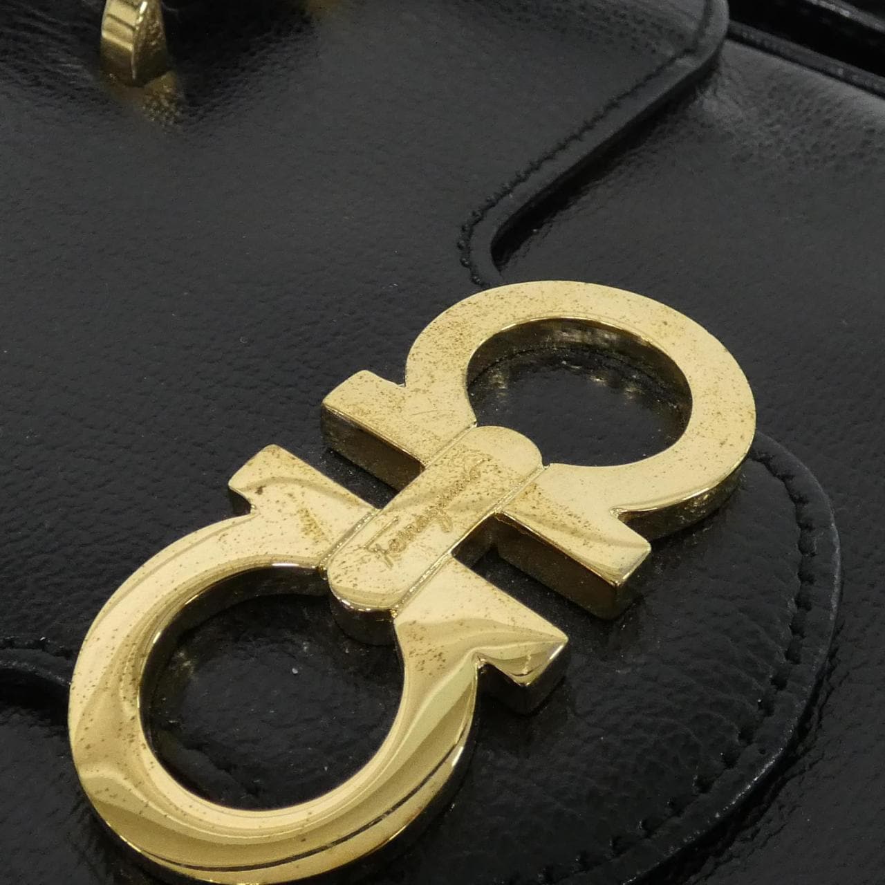 【ヴィンテージ】サルヴァトーレフェラガモ 21 7166 バッグ