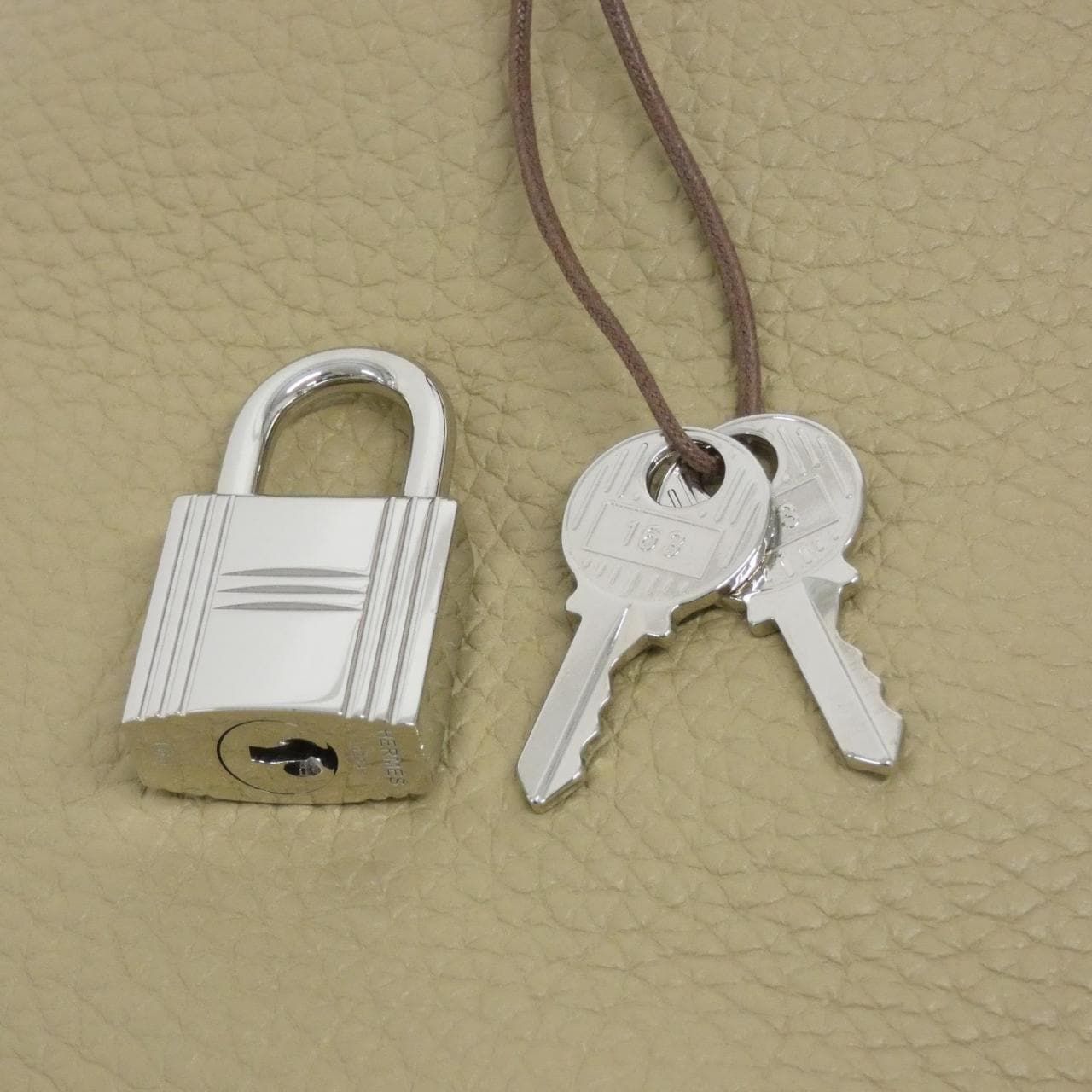 エルメス ピコタン ロック MM 060991CK バッグ