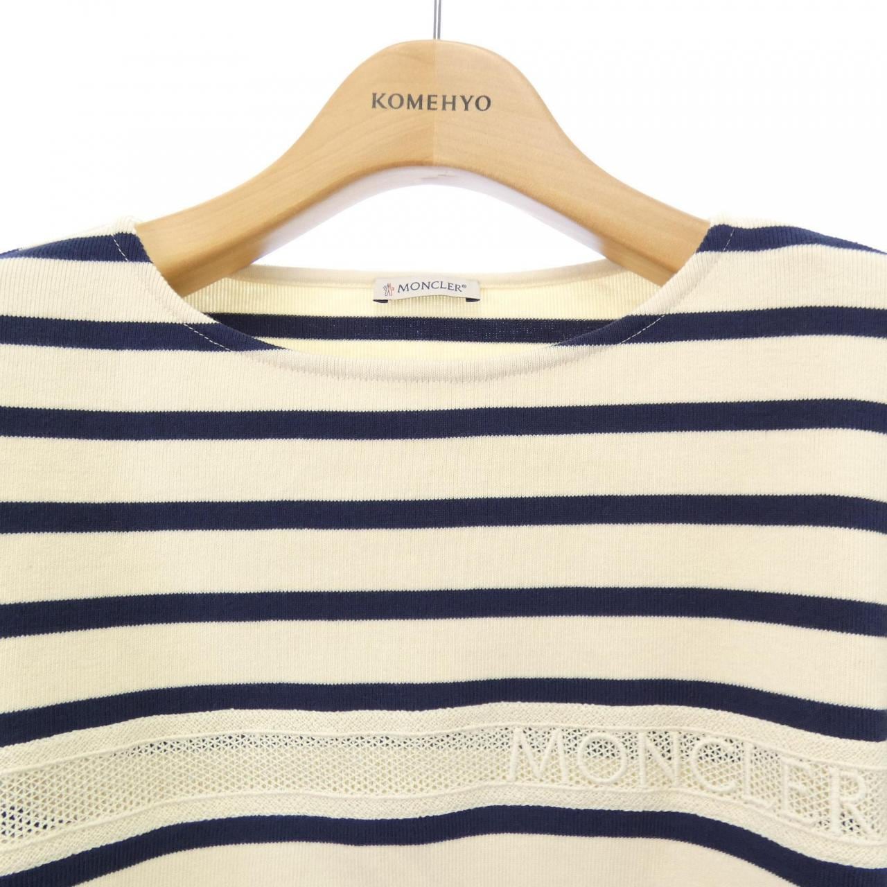 モンクレール MONCLER 10938C00050 トップス