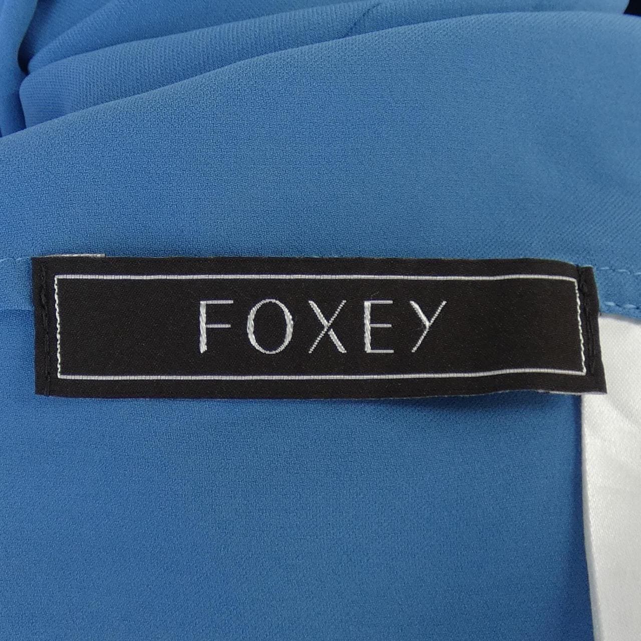 フォクシー FOXEY トップス