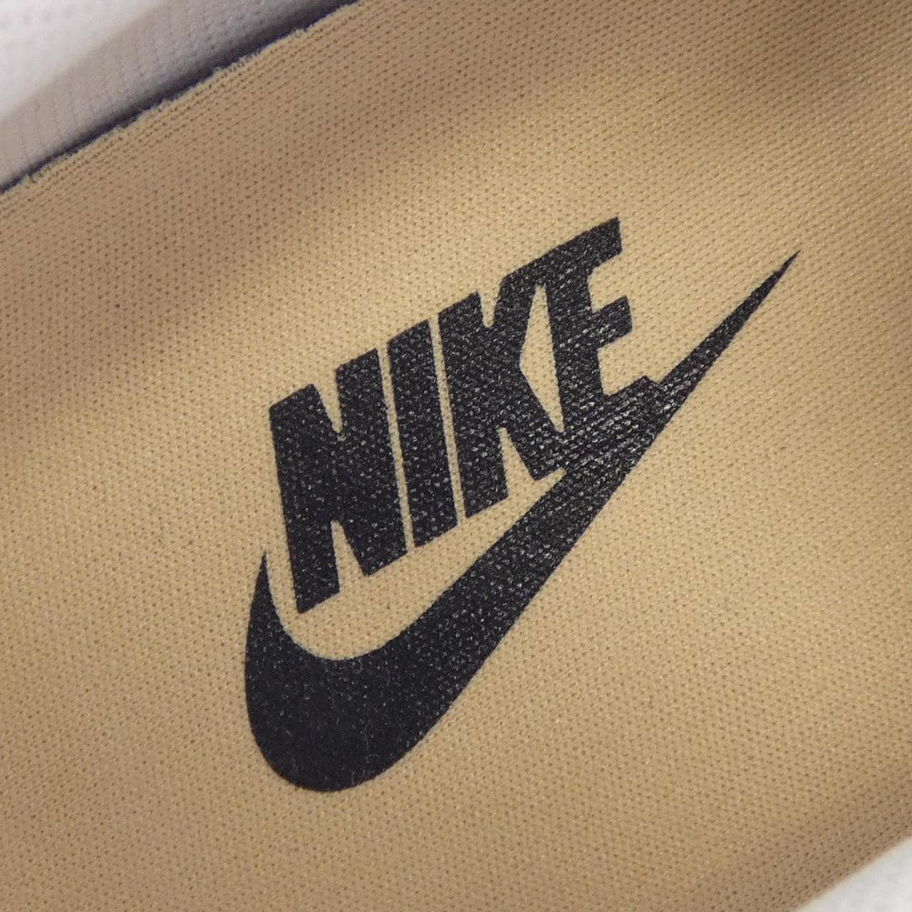 ナイキ NIKE IF1619-100 スニーカー