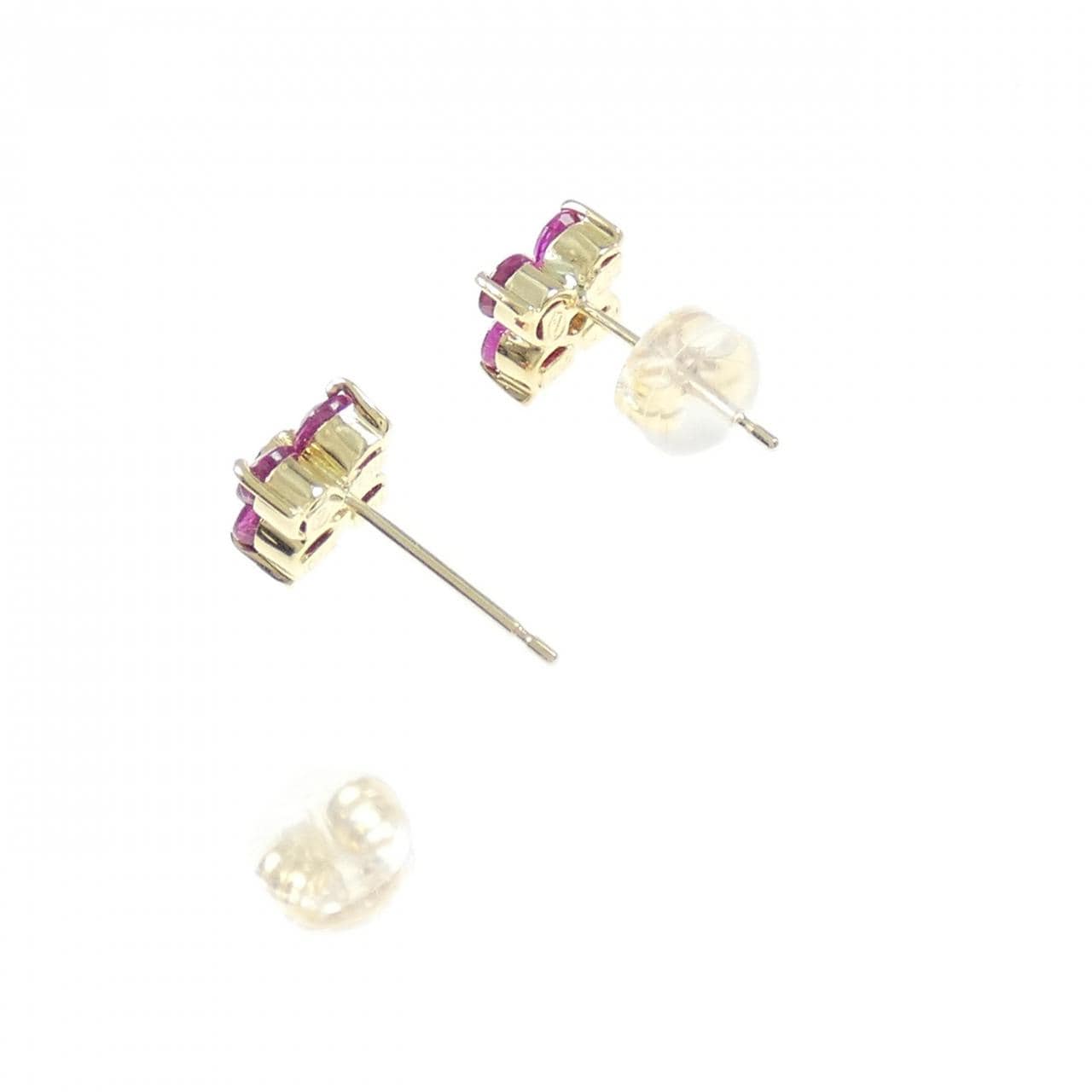 750YG花红宝石耳钉1.24CT