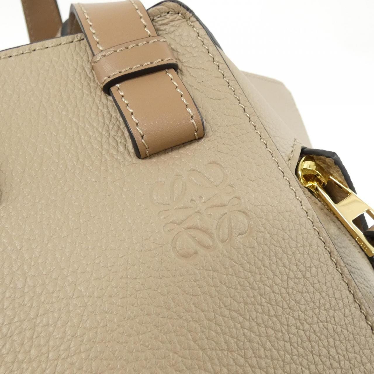 Loewe Hammock短款A538H13X03 单肩包
