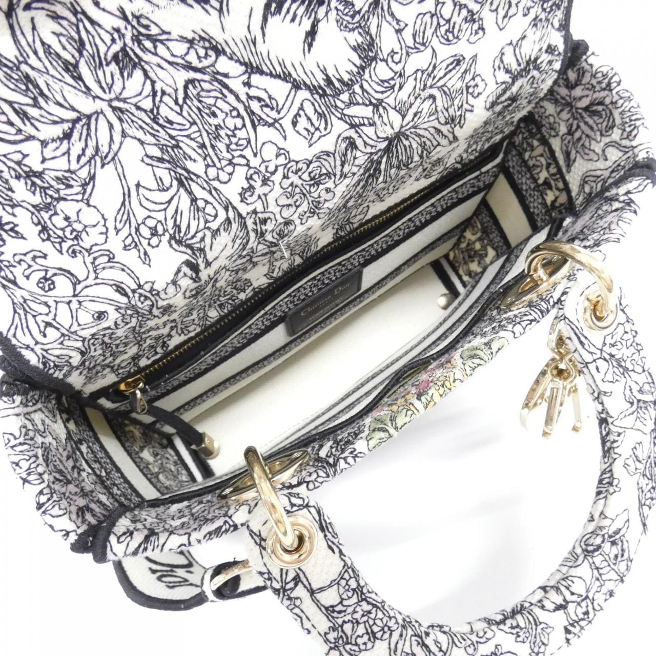 クリスチャンディオール DIOR AROUND THE WORLD レディ D-ライト ミディアム M0565OEDO バッグ
