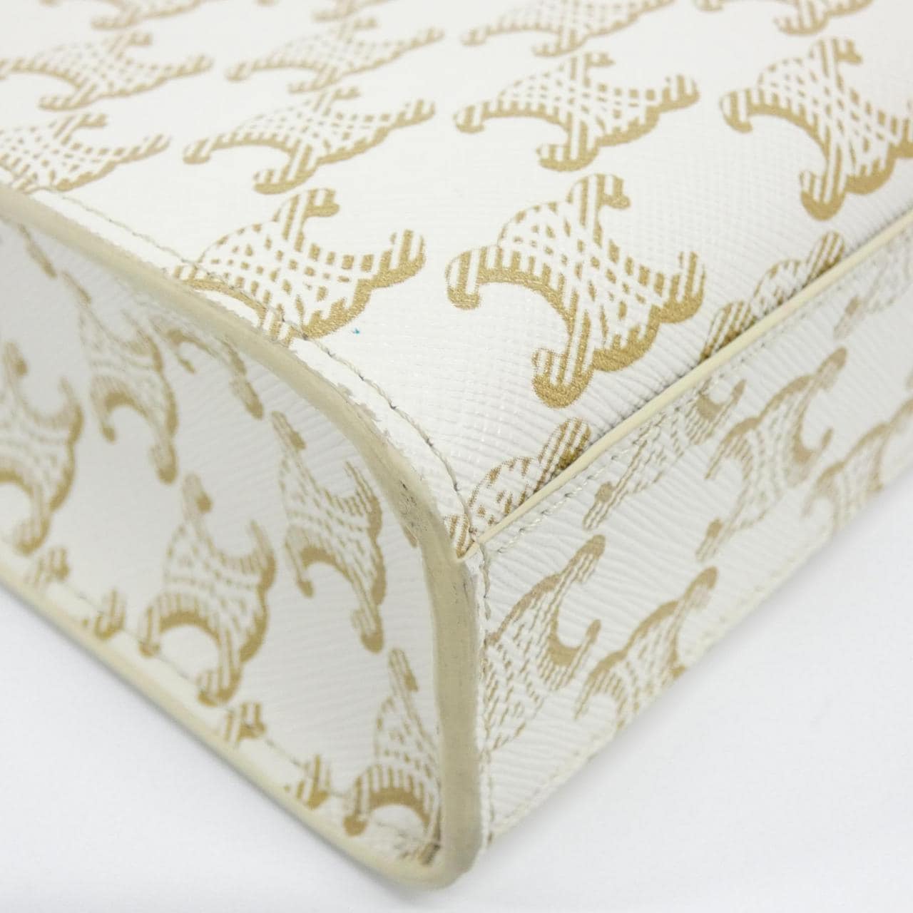 セリーヌ ミニ バーティカル カバ 194372BZK ミニバッグ