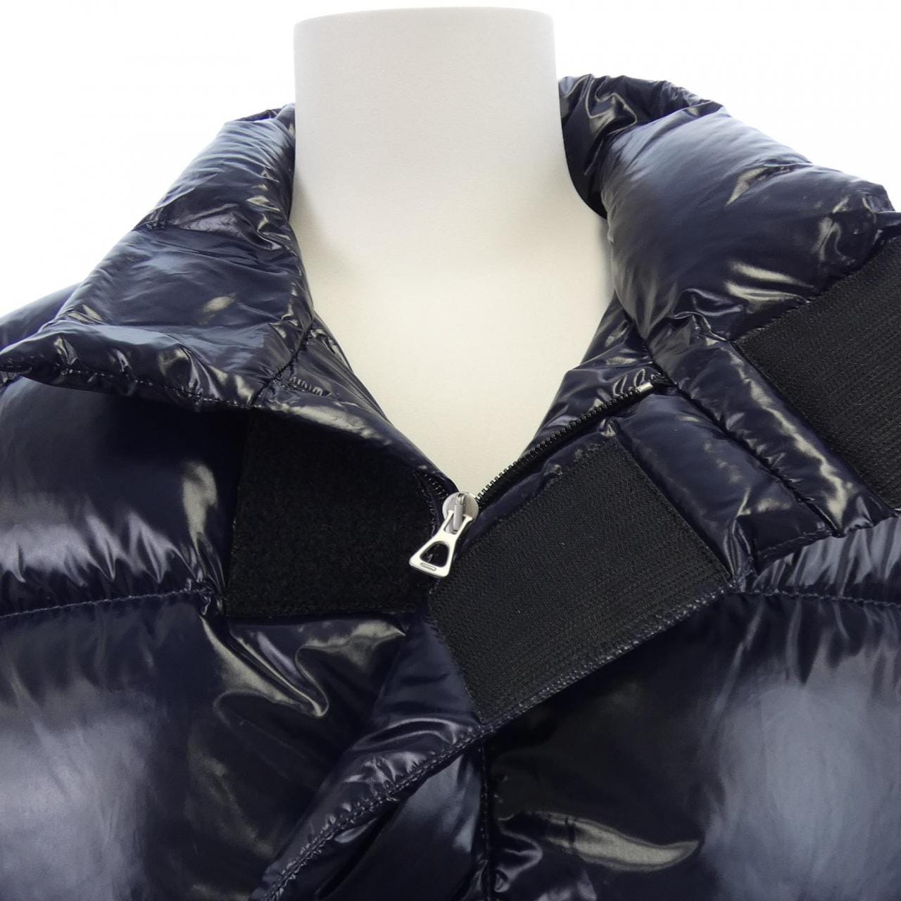 グッチ GUCCI 672221 Z8AQM ダウンジャケット