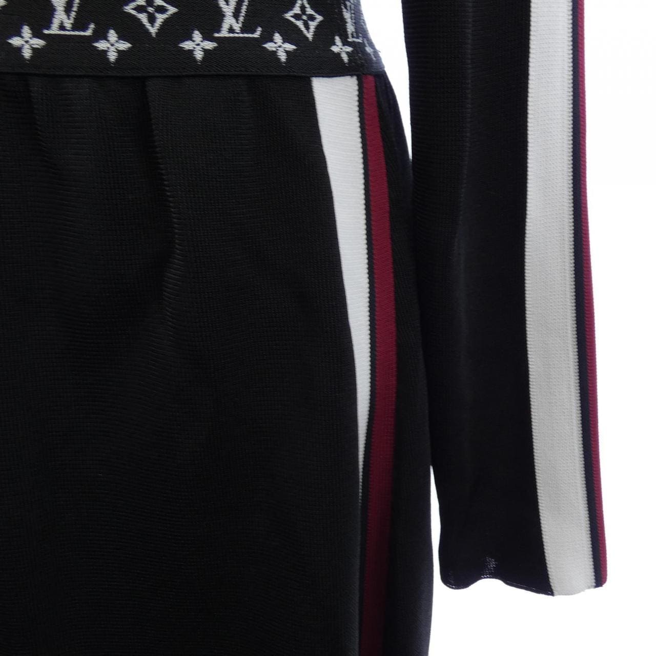 ルイヴィトン LOUIS VUITTON ドレスウィズモノグラム FJKD20TUU ワンピース