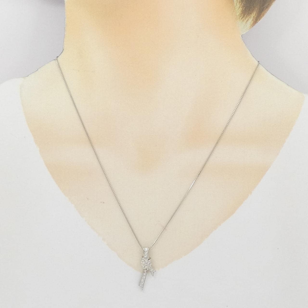 PT900/PT850 リボン ダイヤモンド ネックレス 0.23CT