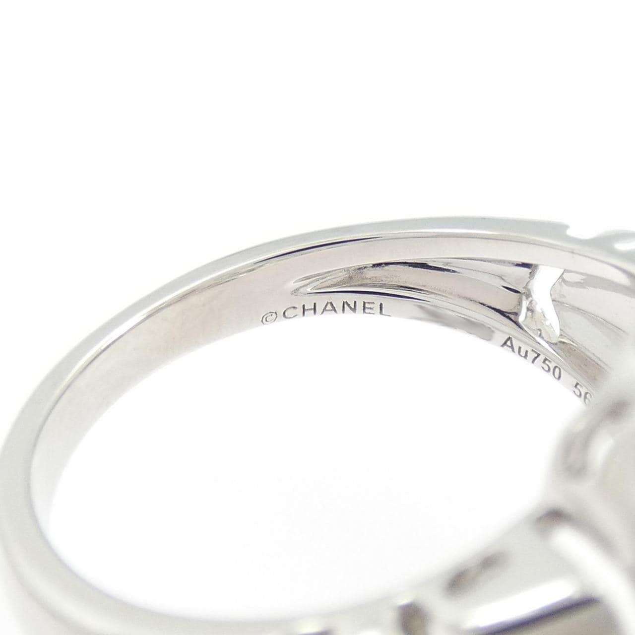 シャネル スー ル デュ リオン リング