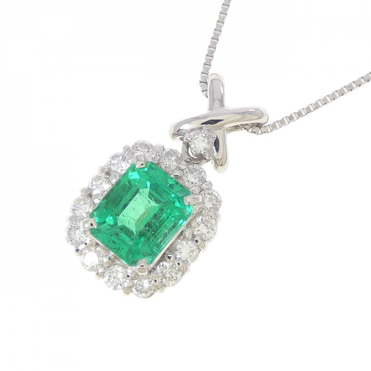 PT900/PT850 エメラルド ネックレス 1.37CT