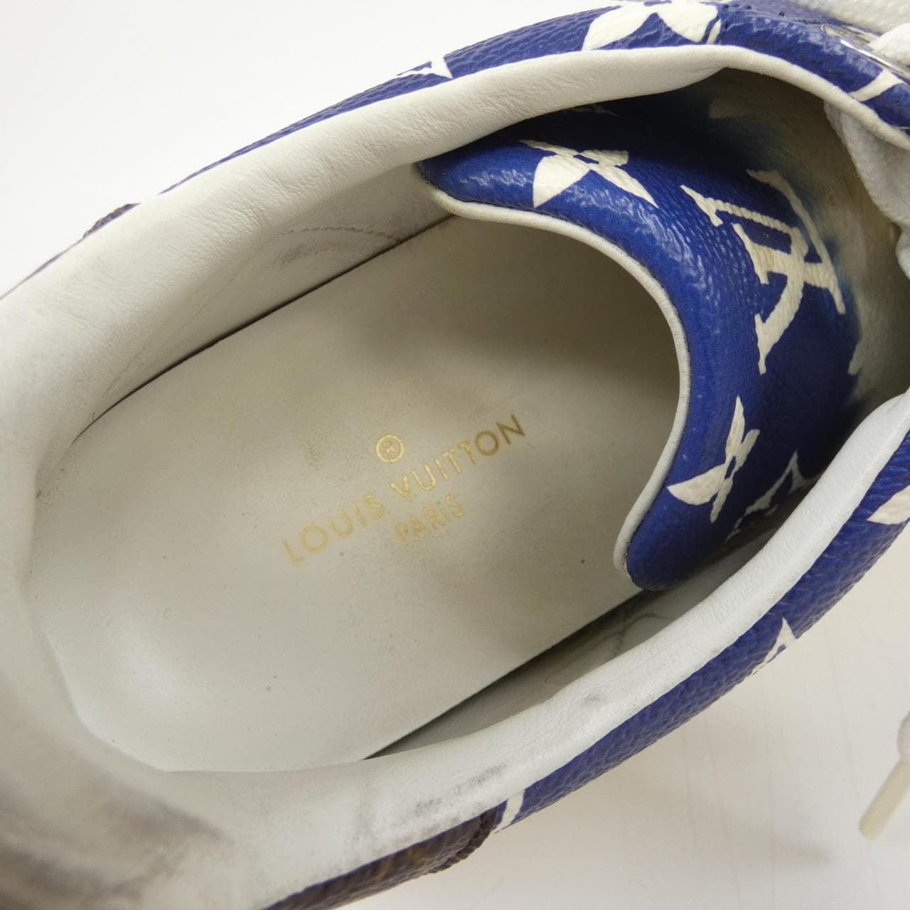 ルイヴィトン LOUIS VUITTON パテントモノグラムキャンバス LV エスカル タイムアウト･ライン スニーカー