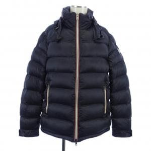 モンクレール MONCLER ダウンジャケット