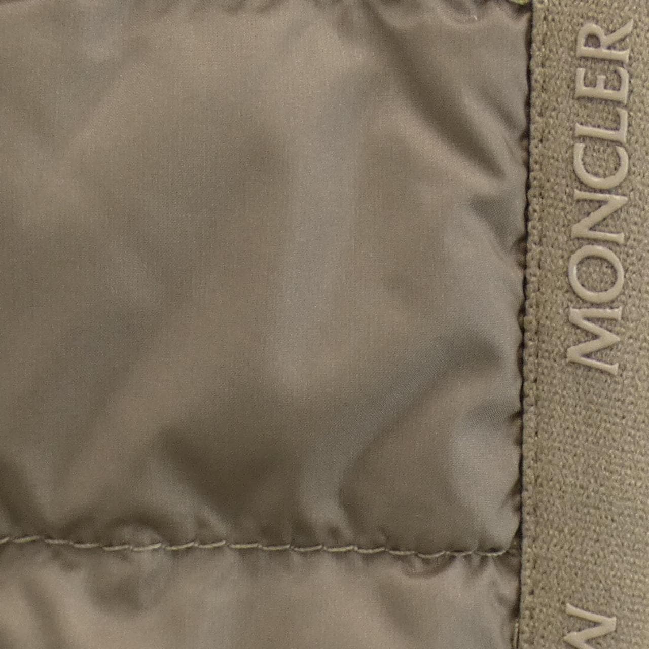 モンクレール MONCLER ダウンコート