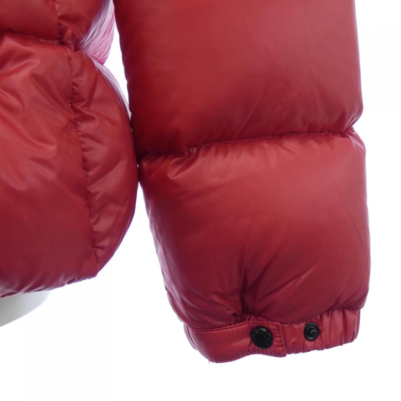 モンクレール MONCLER ダウンジャケット