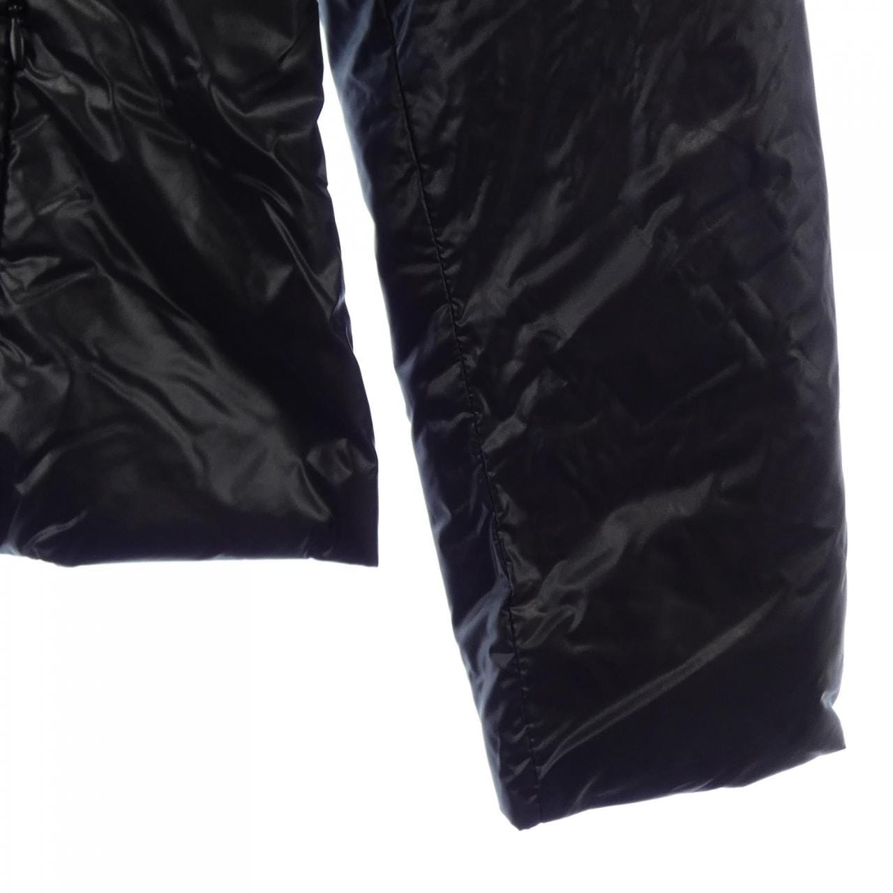 ブルマリン Blumarine ダウンジャケット