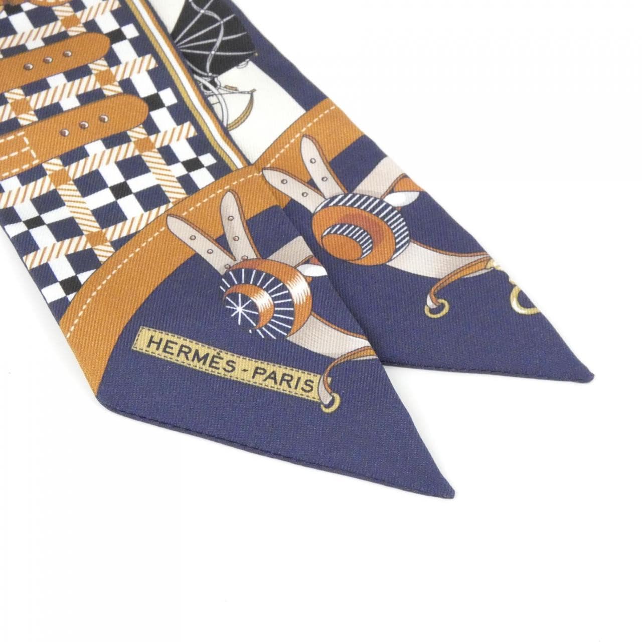 【未使用品】エルメス LES VOITURES NOUVELLE ツイリー 064108S スカーフ