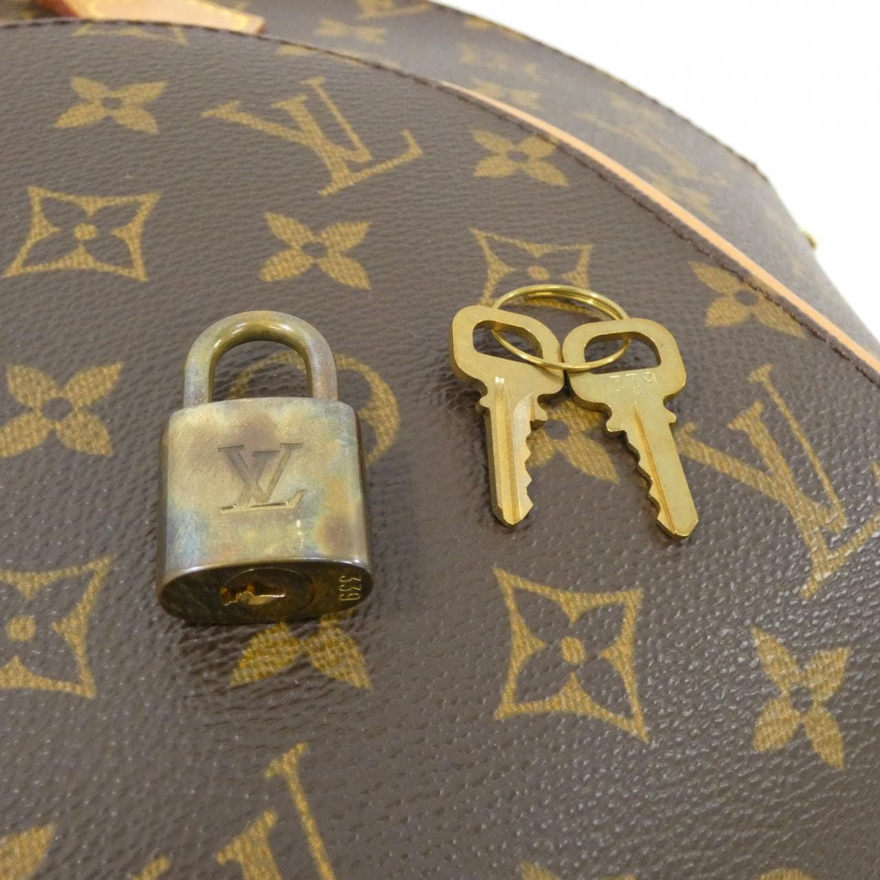 ルイヴィトン モノグラム エリプス PM M51127 バッグ