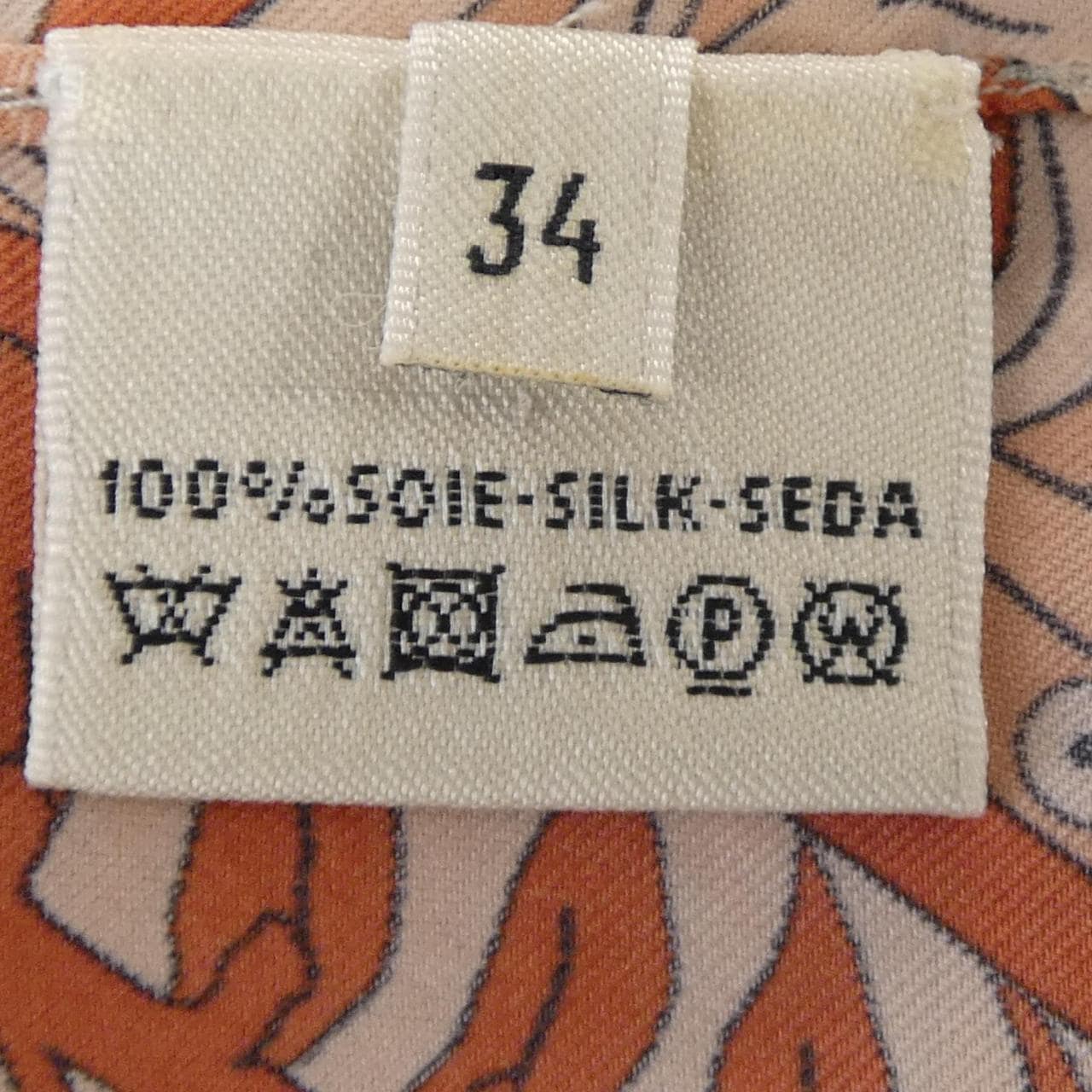 エルメス HERMES トップス