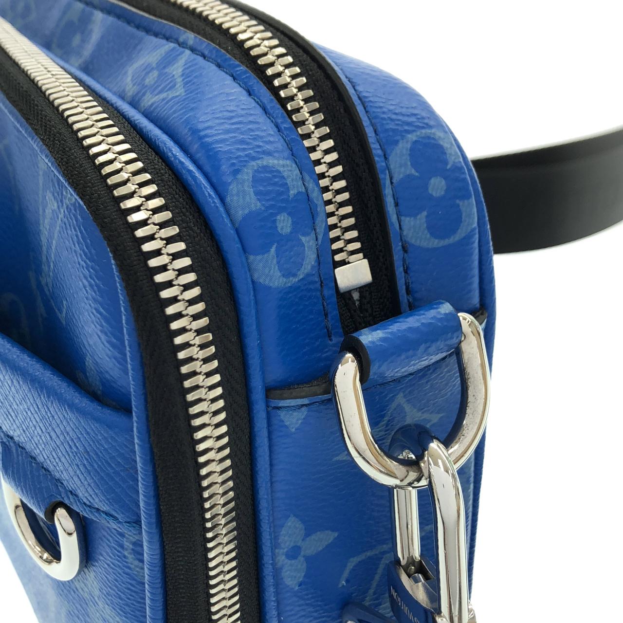 ルイヴィトン タイガ ラマ アルファ メッセンジャー M31016 ショルダーバッグ