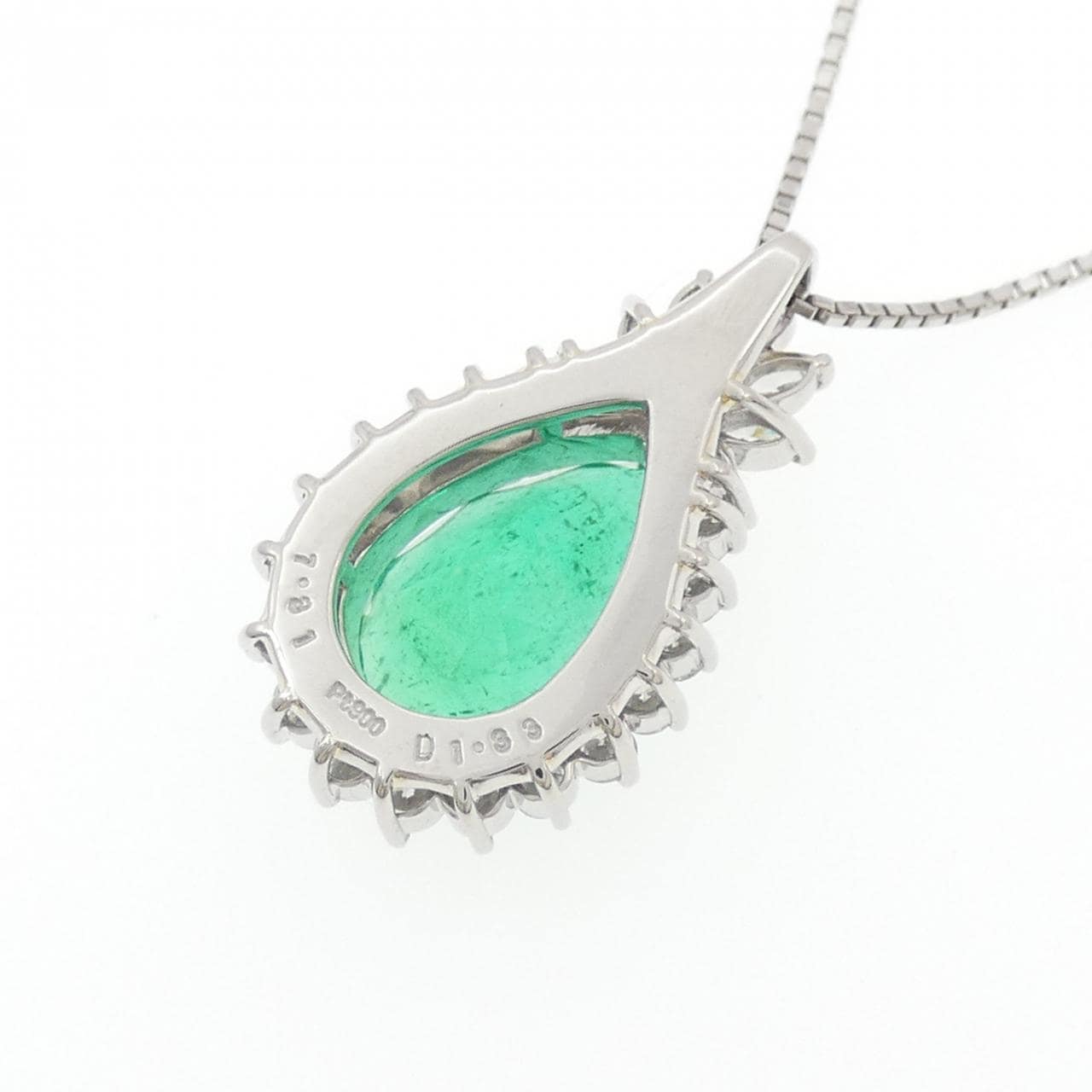 PT900/PT850 エメラルド ネックレス 7.31CT