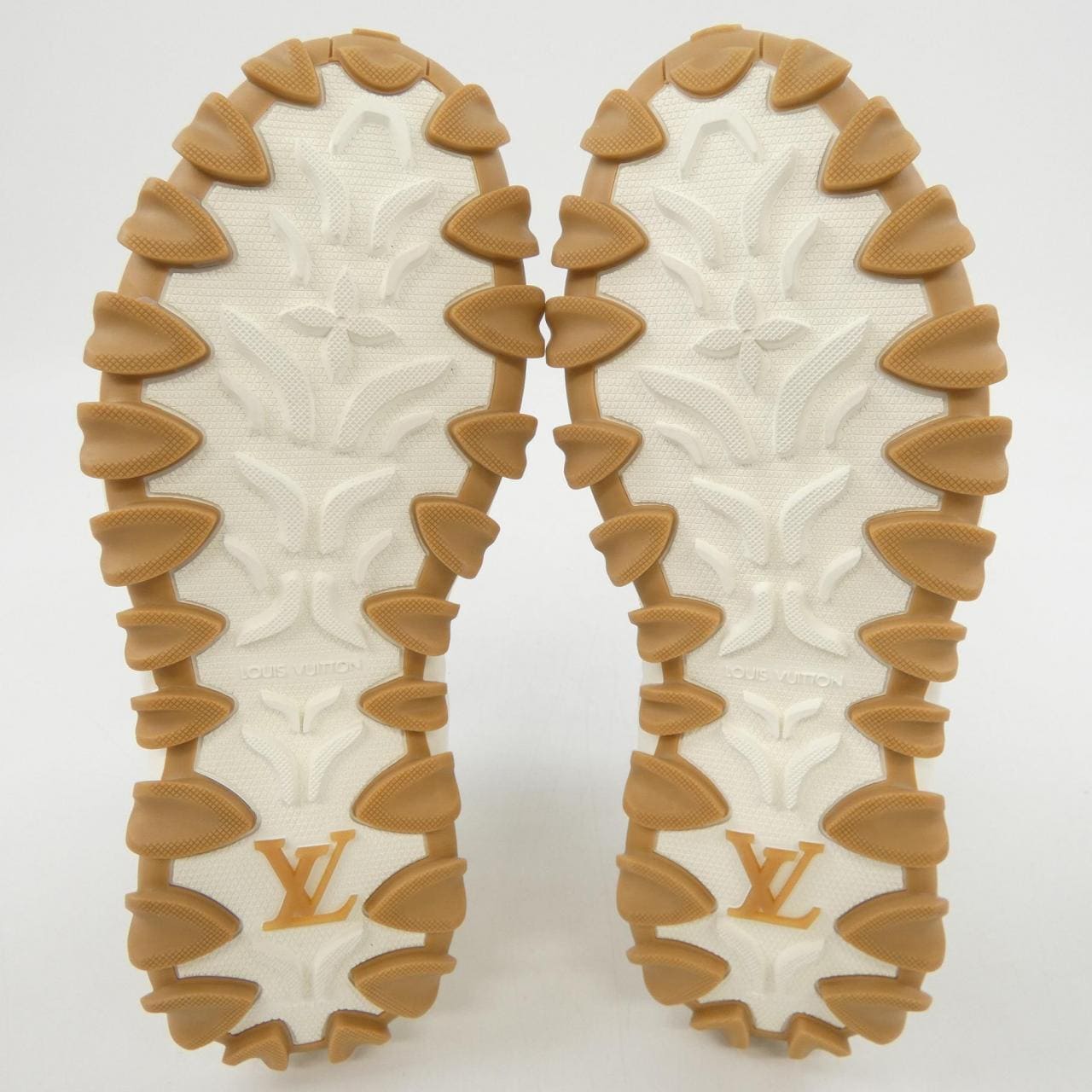 ルイヴィトン LOUIS VUITTON LVサークル LVラッシュスニーカー スニーカー